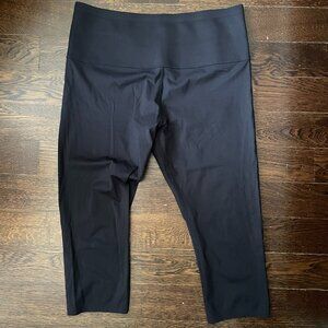 Knix Long Capri length Shapers-XL.